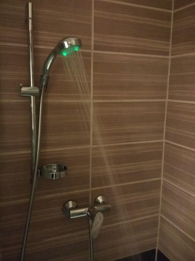 Pulse Jackquaters Apartment บูดาเปสต์ ภายนอก รูปภาพ